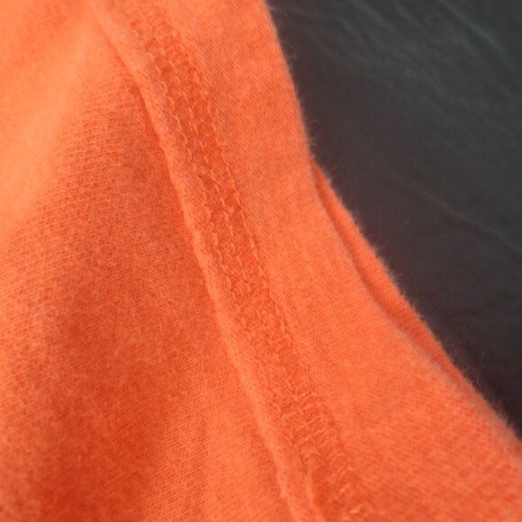 Abercrombie Fitch A & F Reverse Stitch V-Neck Sueded Cotton Muscle Cut T-Shirt - Picture 6 of 10